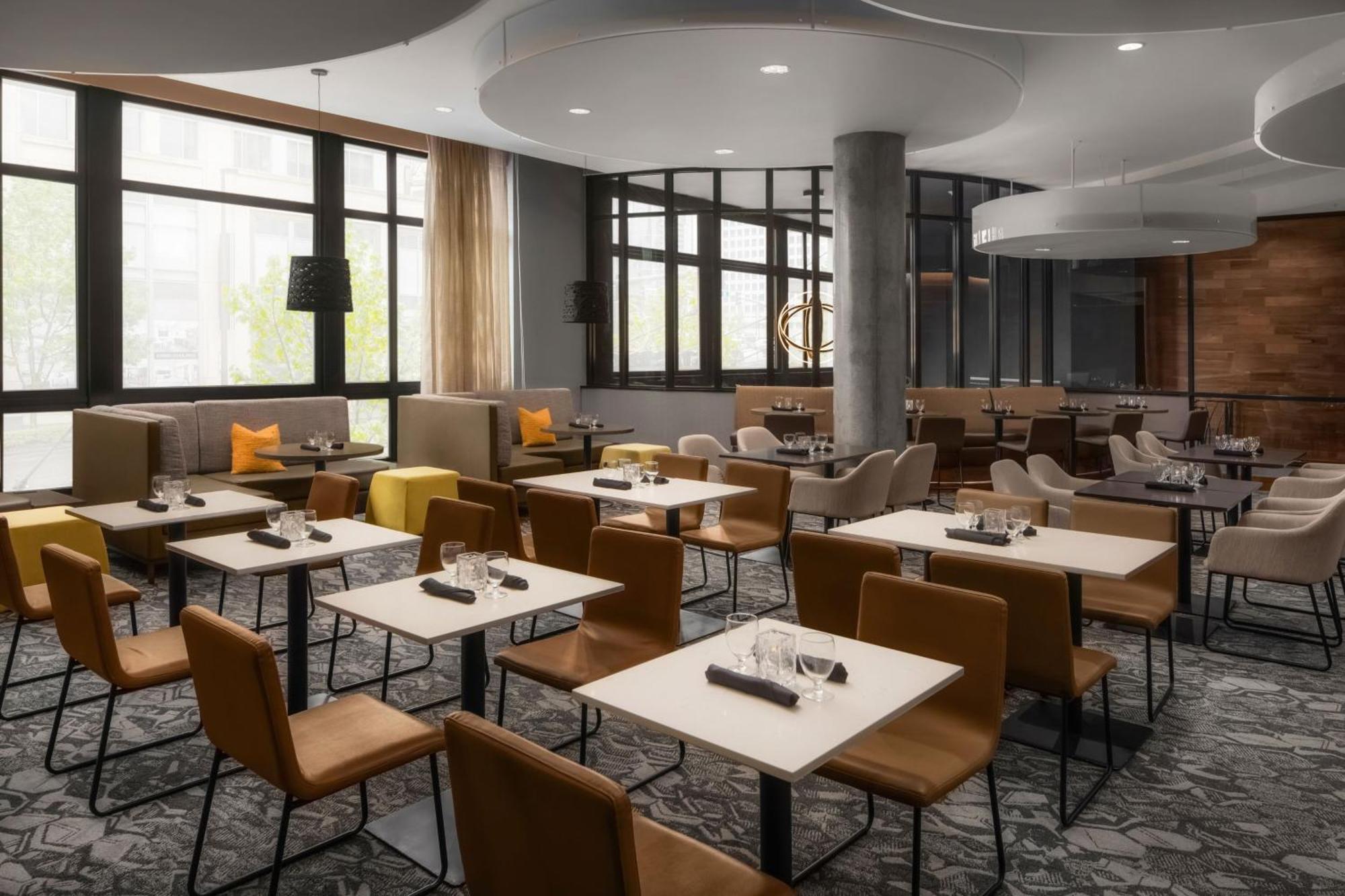 Courtyard By Marriott Seattle Bellevue/downtown Hotel Bellevue