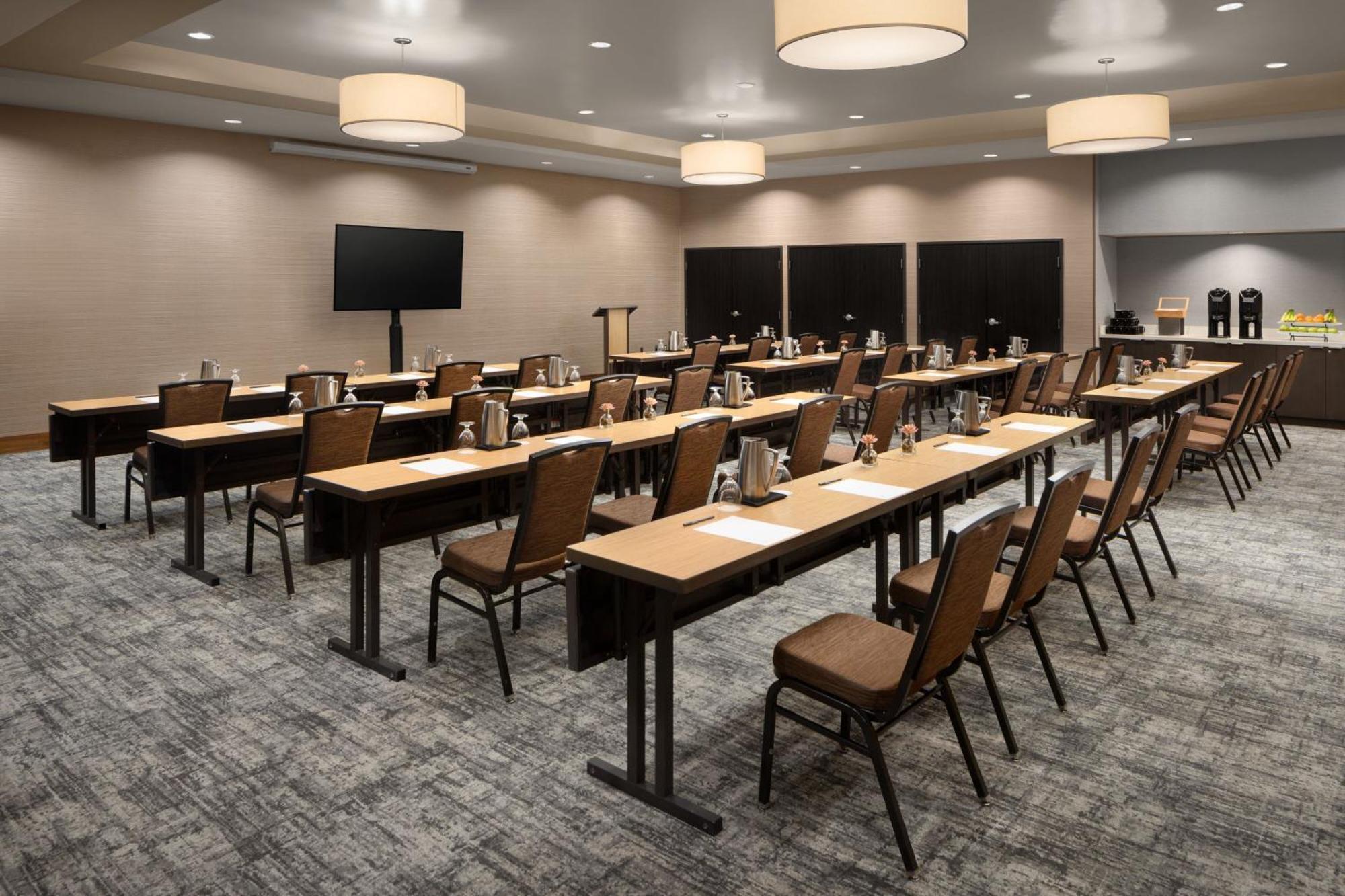 Courtyard By Marriott Seattle Bellevue/downtown 3* Bellevue