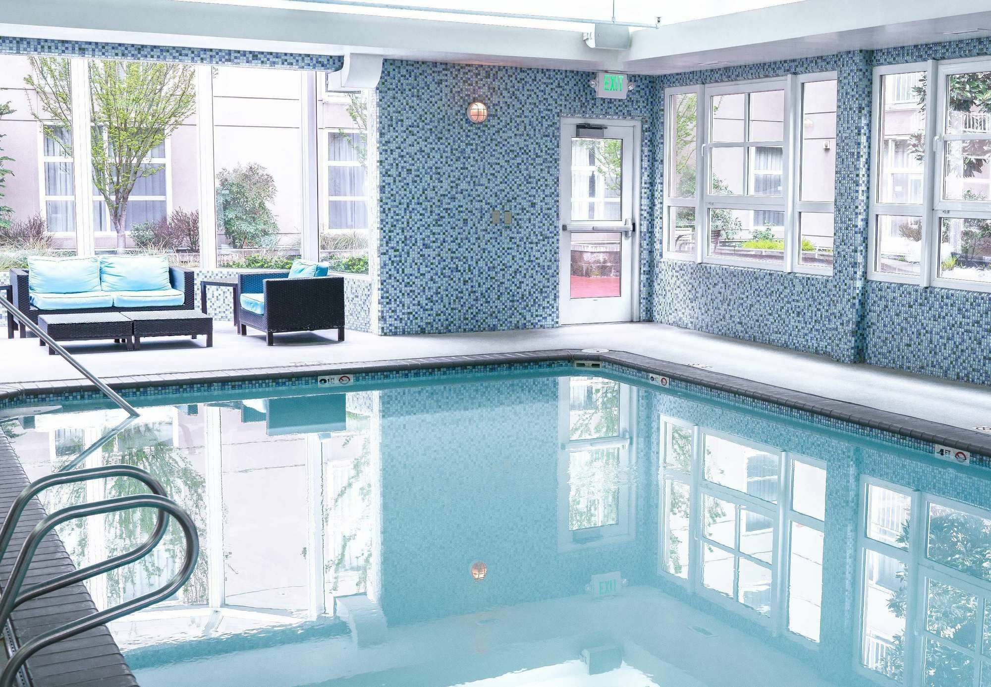 Hotel Courtyard By Marriott Seattle Bellevue/downtown 3*