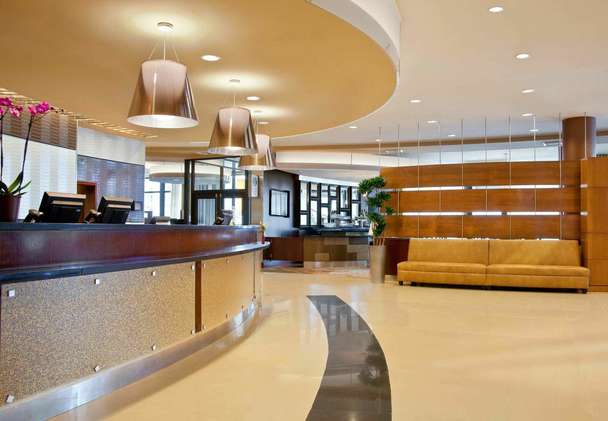Courtyard By Marriott Seattle Bellevue/downtown Hotel