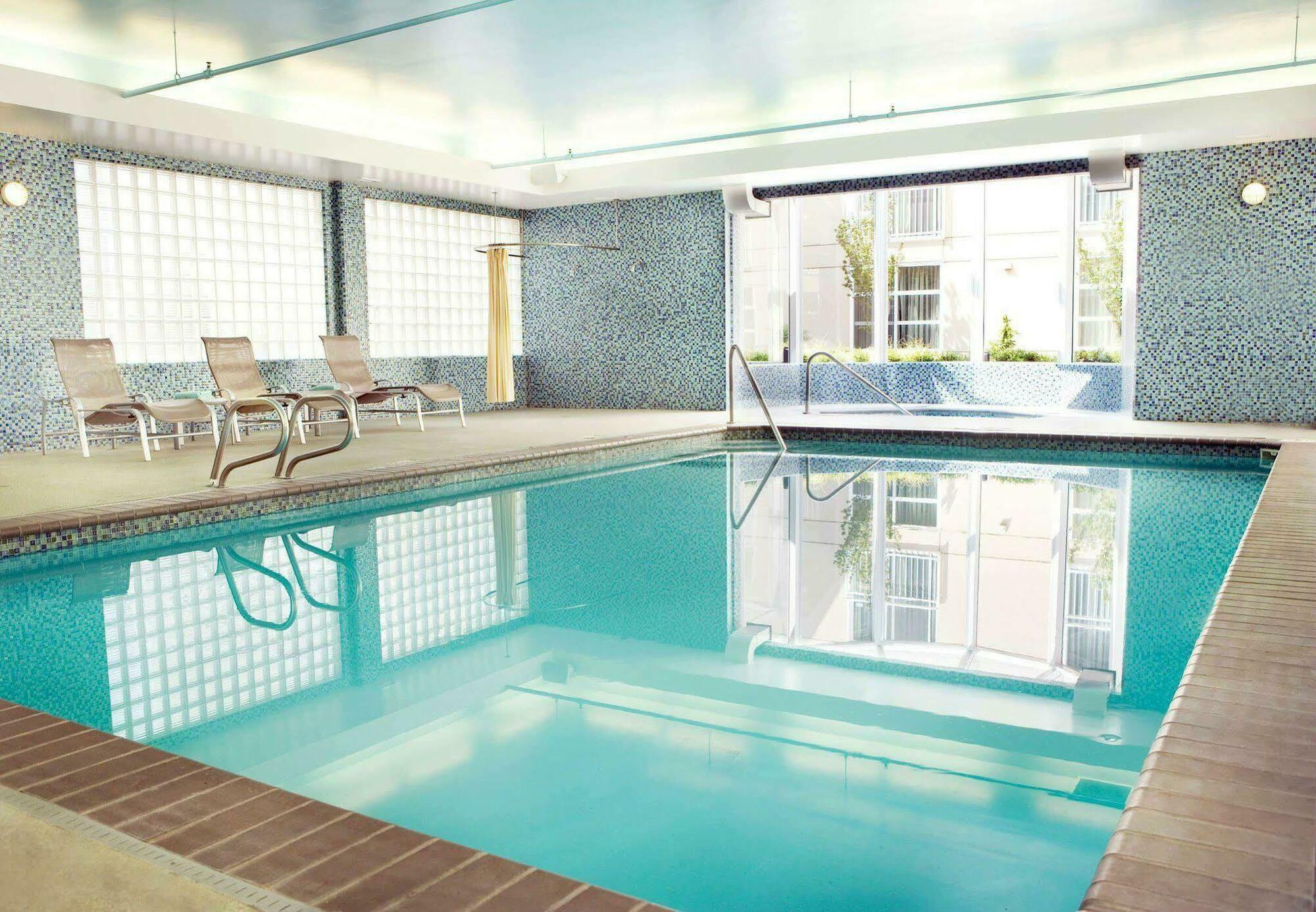 Courtyard By Marriott Seattle Bellevue/downtown Bellevue